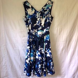 Sleeveless Floral-Print Fit-&-Flare Dress, PRECIS, size 8